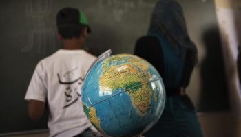 لا يثق معلمون كثيرون في ليبيا بالوعود الحكومية (ماركو لونغاري/ فرانس برس)