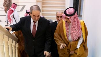 بن فرحان والمقداد في جدة، الأربعاء الماضي (رويترز)