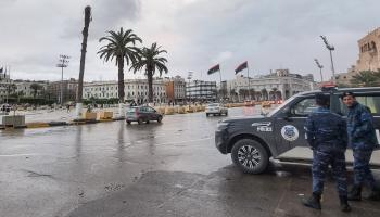 تسعى السلطات الليبية إلى ضبط الأمن (محمود تركية/فرانس برس)