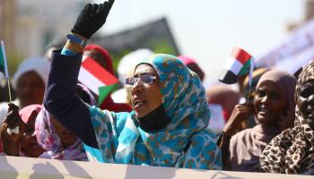 تظاهرة لأنصار البشير بالخرطوم، نوفمبر الماضي (محمود حجاج/الأناضول)