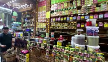 المصريون يقبلون على البخور المحلي في شهر رمضان بعد تضخم الأسعار