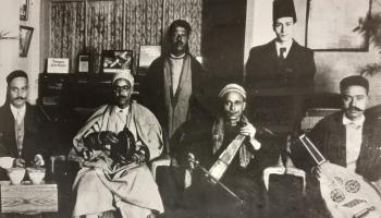 (الوفد التونسي المشارك في "مؤتمر القاهرة للموسيقى العربية" عام 1932)