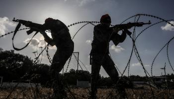 تدريبات عسكريّة جنوبيّ قطاع غزّة (عبد الرحيم الخطيب/Getty)