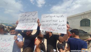متظاهرون سوريون 