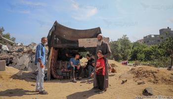 خيمة للعائلة بعد تدمير المنزل (محمد الحجار)