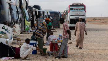 لاجئون سودانيون بوادي كركر المصري، مايو الحالي (خالد دسوقي/فرانس برس)
