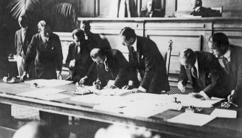 توقيع "اتفاقية لوزان" في 24 تموز/يوليو 1923 (Getty)