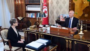 الرئيس التونسي خلال لقائه مع رئيسة الحكومة نجلاء بودن (الرئاسة التونسية) 