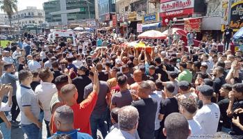 فلسطينيون يشيعون جثمان الشهيد بدر مصري في نابلس (العربي الجديد)