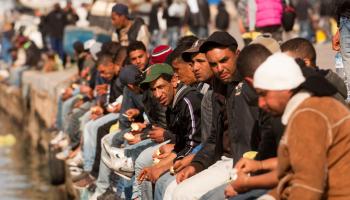 آلاف الشبان التونسيين يهاجرون سنوياً (جورجيو كوسوليتش/Getty)