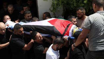 تشييع جثمان القني (تلفزيون فلسطين/ فيسبوك)
