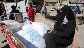 مساعدات في غزة 1 (عبد الحكيم أبو رياش)