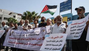 وقفات في غزة لمطالبة الأمم المتحدة بسد عجز "أونروا" المالي