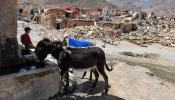 أطفال ودمار كبير بعد زلزال المغرب (فتحي بلعيد/ فرانس برس)