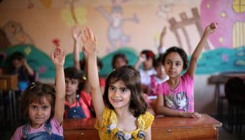 غالبية مدارس شمال شرقي سورية متهالكة (عامر المحباني/فرانس برس)