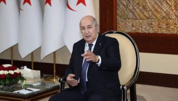 الرئيس الجزائري خلال لقائه مدراء وسائل الإعلام الوطنية (الرئاسة)