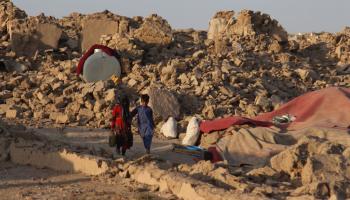في هرات في أفغانستان بعد زلزال (ميرويس أمير/ الأناضول)