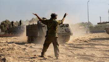 جنود إسرائيليون على حدود غزة (أليكسي جاي روزنفيلد/Getty)