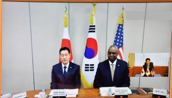 وزراء دفاع الولايات المتحدة وكوريا الجنوبية واليابان (حساب لويد أوستن/إكس)