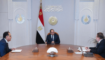 السيسي اجتمع بمحافظ المركزي ورئيس الوزراء (الرئاسة المصرية)