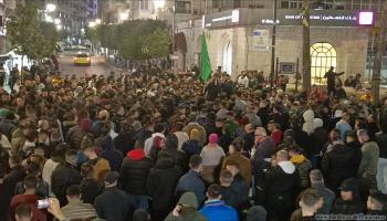 مسيرات في الضفة الغربية وسط دعوات لإضراب شامل بعد اغتيال العاروري (العربي الجديد)
