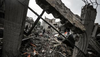 دمار في غزة وسط الحرب الإسرائيلية (علي جاد الله/ الأناضول)