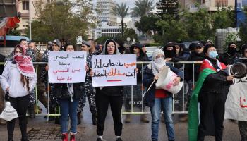 مظاهرة احتجاجية أمام السفارة المصرية في بيروت ضد إغلاق معبر رفح