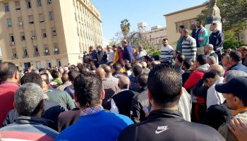إضراب عمال غزل المحلة في مصر (وسائل التواصل)