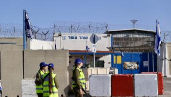 سجن عوفر من السجون الإسرائيلية (مصطفى الخاروف/ الأناضول)