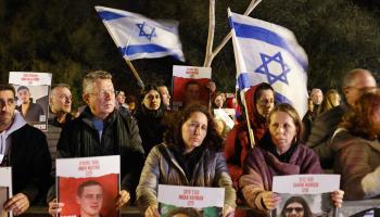خيارات صفقة التبادل واستمرار التحالف الحكومي في إسرائيل