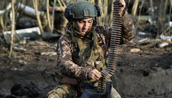 جندي أوكراني جنوب البلاد، 14 فبراير الحالي (جينيا سافيلوف/فرانس برس