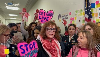 الممثلة سوزان ساراندون تطالب الكونغرس بوقف تمويل حرب الإبادة في غزة