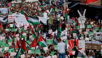 	 مظاهرة في عمّان دعماً للحقّ الفلسطيني وتنديداً بالعدوان، 17 تشرين الثاني/ نوفمبر 2023 (Getty)