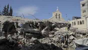 كنيسة القديس برفيريوس في غزة (وكالة الأناضول)