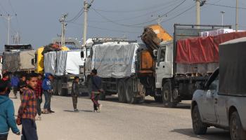 شاحنات مساعدات على معبر رفح، يناير الماضي (محمد عبد/فرانس برس)