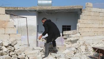 آثار قصف بمسيّرة، كفرنوران، حلب، 11 مارس (قاسم رمّاح/الأناضول)