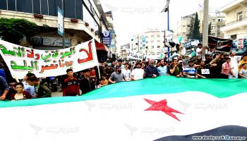 مظاهرة ضد "هيئة تحرير الشام" في إدلب (العربي الجديد)