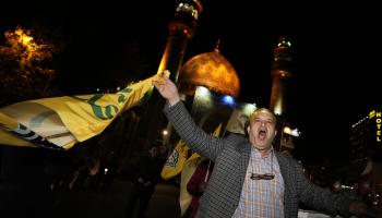 احتفالات في طهران بالرد الإيراني على إسرائيل (وحيد سالمي/أسوشييتد برس)