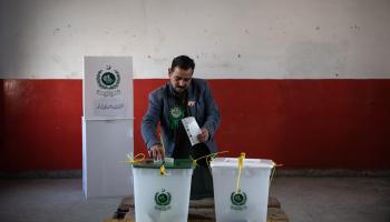 من يوم الانتخاب في باكستان، 8 فبراير (ريبيكا كونواي/Getty)