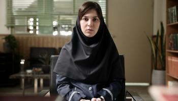 	 "يوميات طهران": قصص أفرادٍ في مجتمع متشدّد (الملف الصحافي)