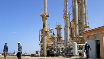 ميناء البريقة النفطي على بعد 270 كيلومتراً غرب بنغازي (فرانس برس)