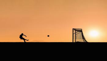 صورة للاعب كرة قدم في تاركيا في إبريل 2021 (جاسمن ميردان/Getty)