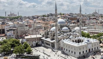 تركيا تسعى لجذب الاستثمارات العربية - إسطنبول 26 مايو 2024 (Getty)