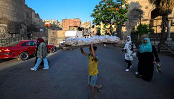 حي الدرب الأحمر في القاهرة القديمة، 28 مايو 2024 (خالد دسوقي / فرانس برس)