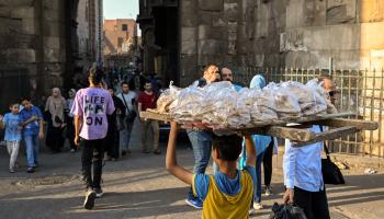 رفع أسعار الخبز أمام المحاكم المصرية - القاهرة 28 مايو 2024 (Getty)