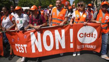 إضرابات واحتجاجات فرنسا على قانون التقاعد (أسوشيتدبرس)