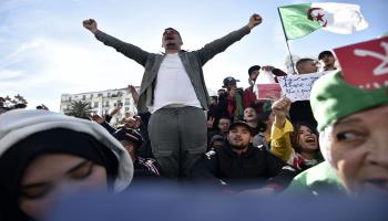 الجزائر-سياسة