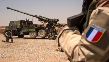 جنود فرنسيون في العراق/سياسة