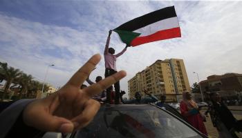 متظاهرون في السودان (ASHRAF SHAZLY/AFP)