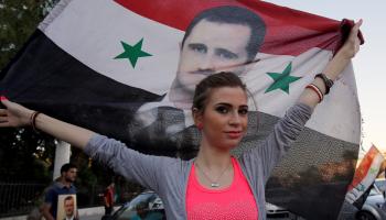 موالون للنظام السوري